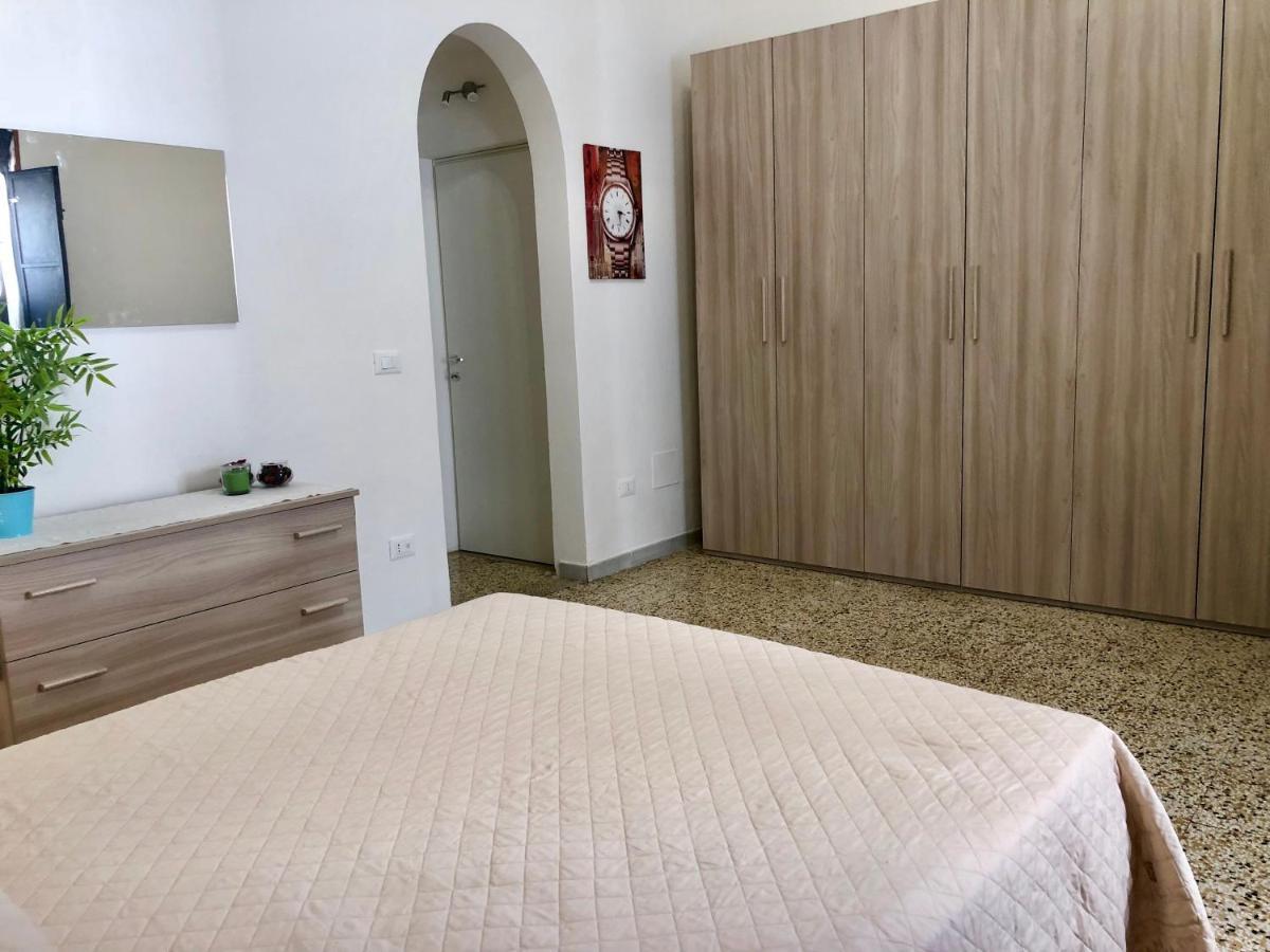 Velletri Bed & Breakfast Noto Exterior photo