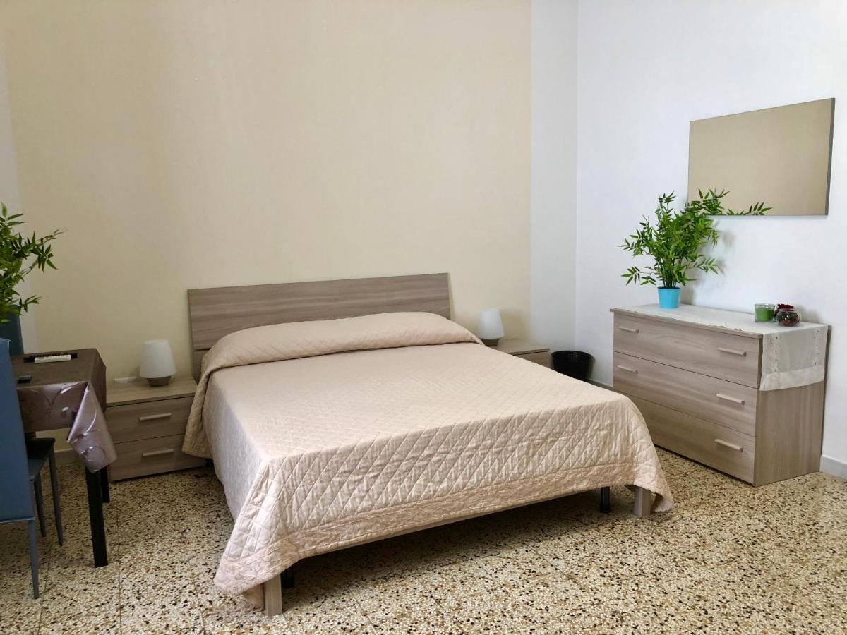 Velletri Bed & Breakfast Noto Exterior photo