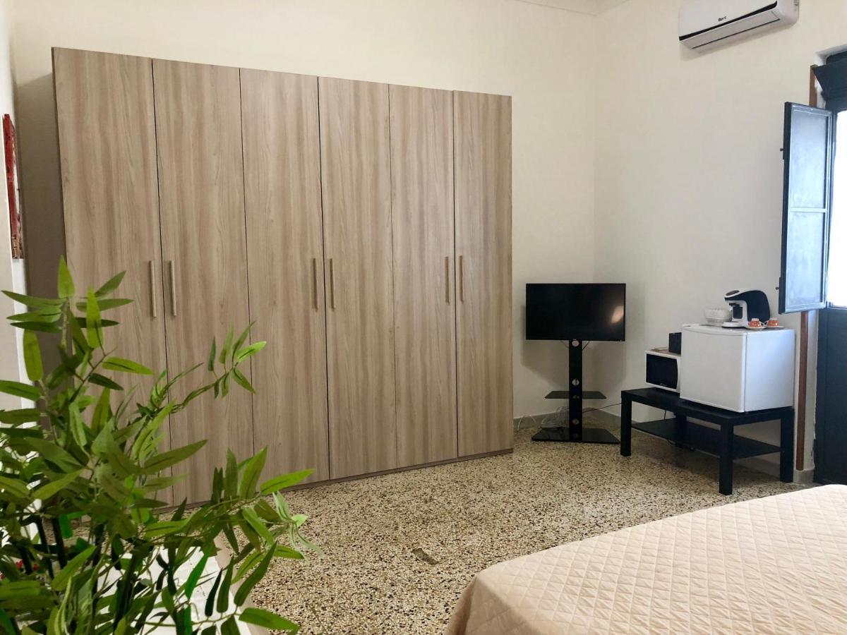 Velletri Bed & Breakfast Noto Exterior photo